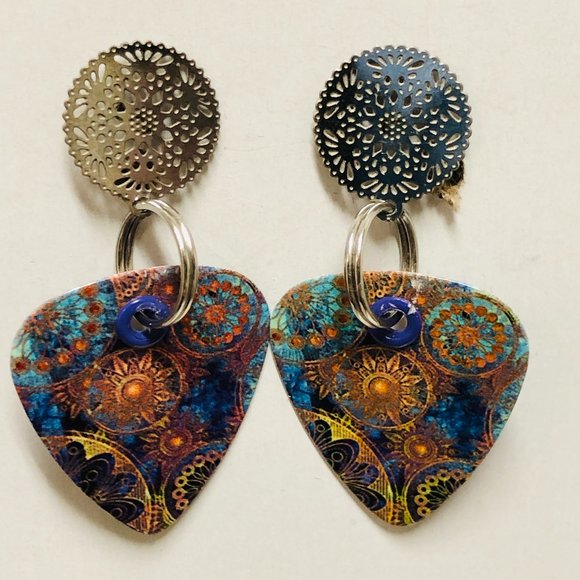 Guitar Pick Earrings by Guitar Pick Geek - Picture 4 of 5